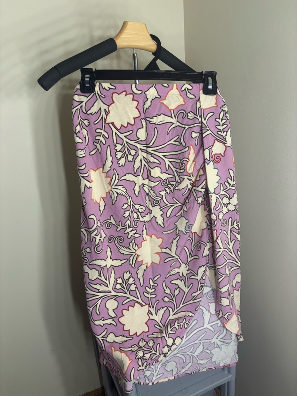 Knox Rose Lavender Floral Midi Skirt with Cream Accents